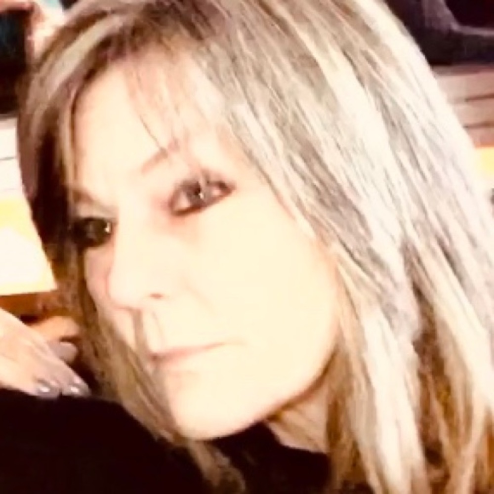 Meet your Posher, Tina